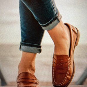 BRAND NEW Sperry Seaport Leather Loafer (Tan)